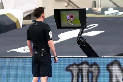 Công nghệ VAR “Video Assistant Referee” có từ khi nào?