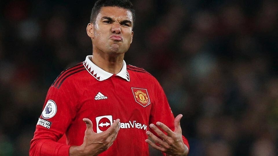 Casemiro (MU) là một tiền đạo phòng ngự giỏi