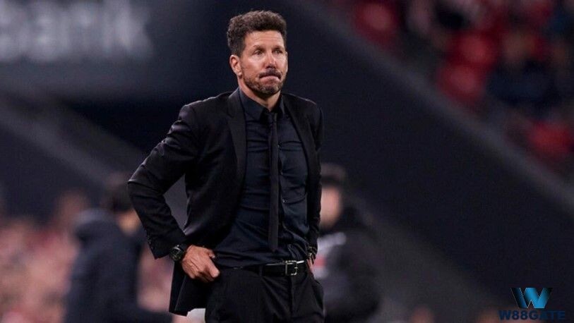 Diego Simeone hướng mức lương 3,33 triệu Euro/tháng tại Atletico Madrid